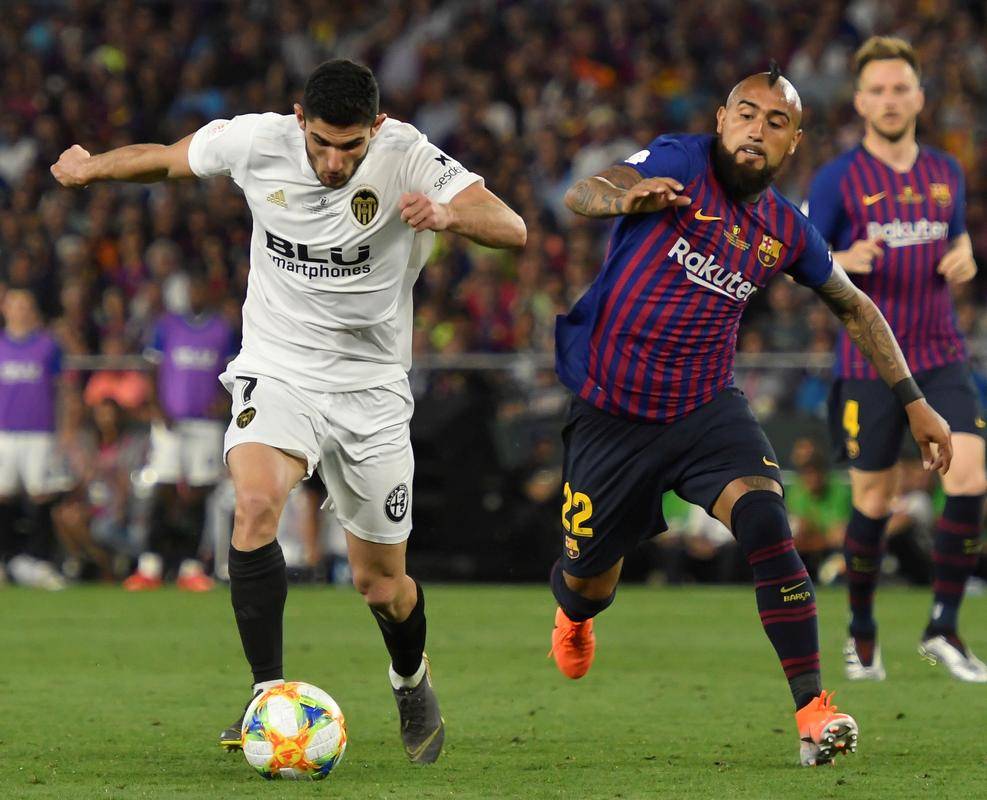 爱游戏网站-皇马挑战瓦伦西亚实力不容小觑