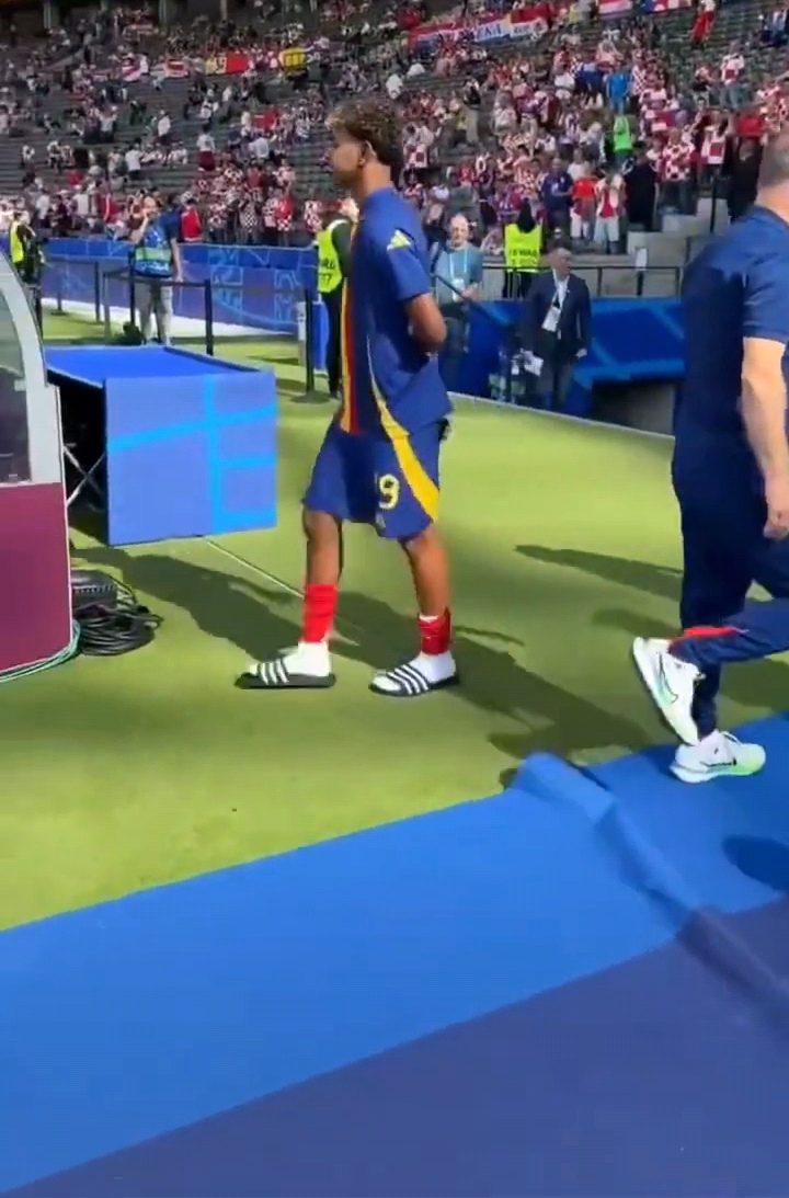 爱游戏课程-克罗地亚队在小组赛中发挥出色获得连胜