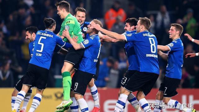 爱游戏教练-纽伦堡为保级拼搏，全队信心十足的简单介绍