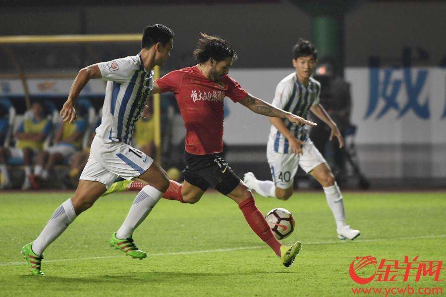 爱游戏教练-湖北队抓住机会反超比分，最终获得胜利