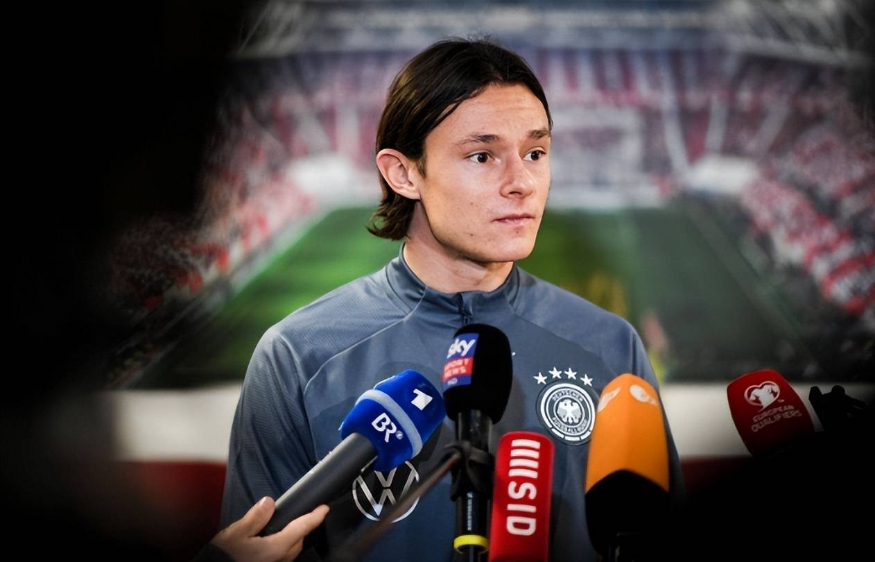 包含德国主帅赛前谈话:舒尔茨正视困难艰辛的词条 包含德国主帅赛前谈话:舒尔茨正视困难艰辛的词条