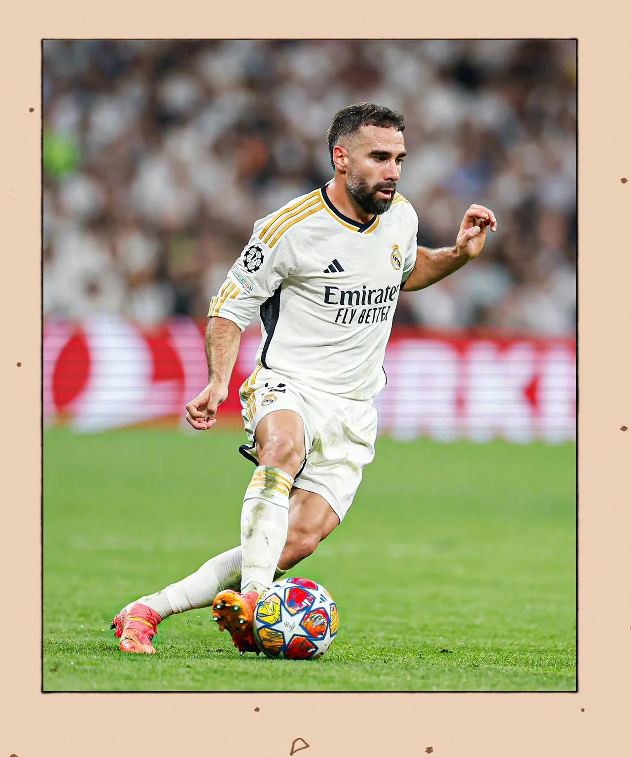 爱游戏平台-皇马前锋受伤，欧冠之路堪忧