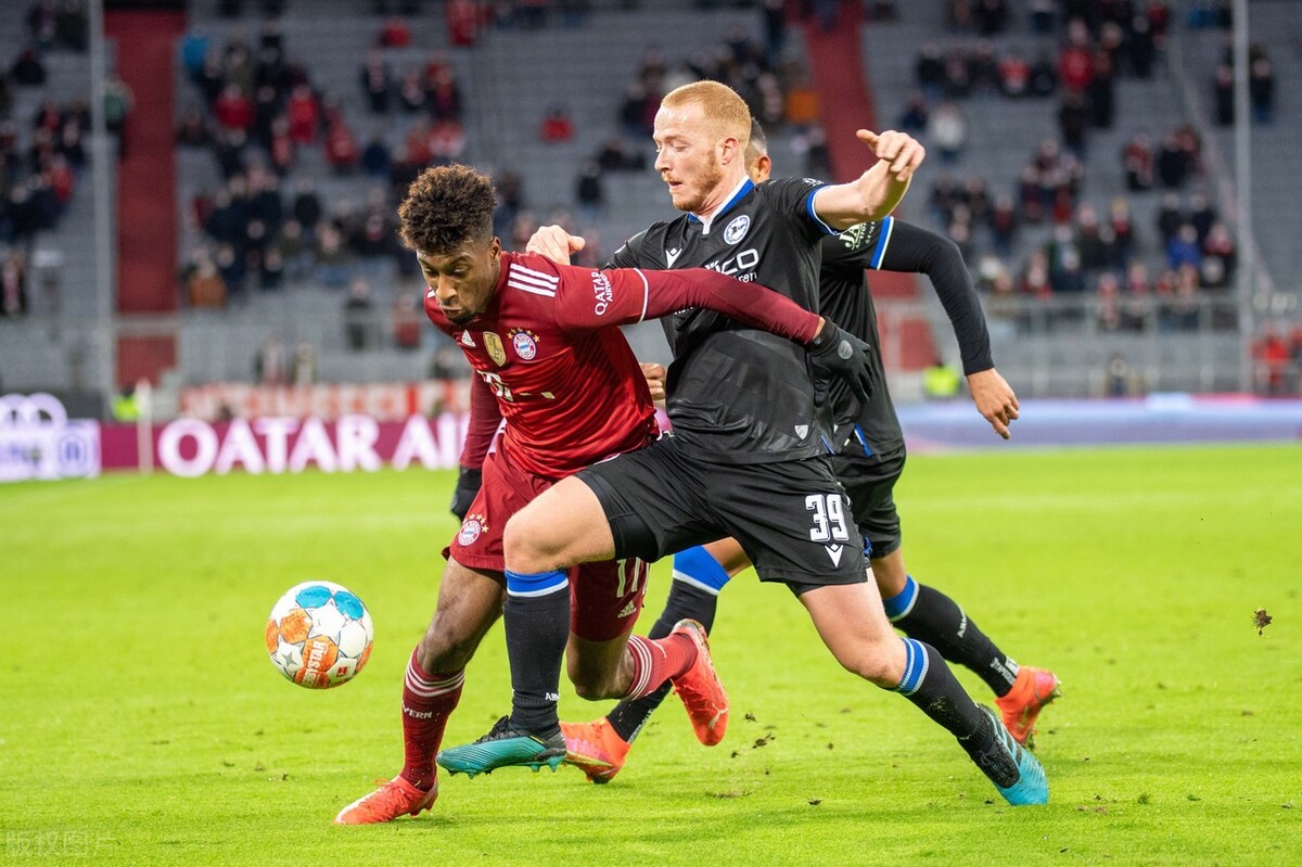 爱游戏官方登录入口-慕尼黑拜仁在德甲比赛中轻松击败比勒费尔德