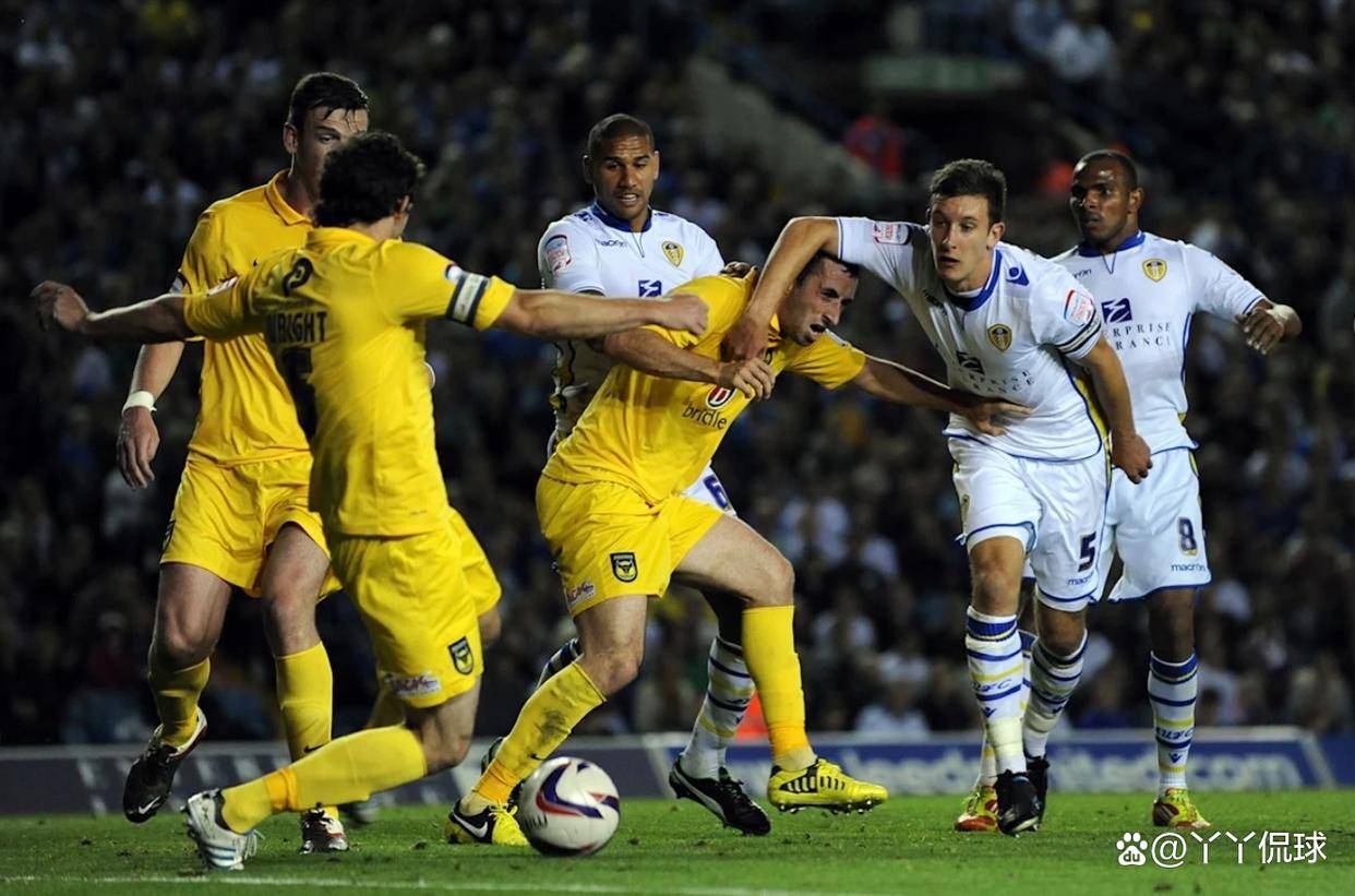 包含博尔顿主场击败利兹联，稳住升级希望，势头强劲的词条