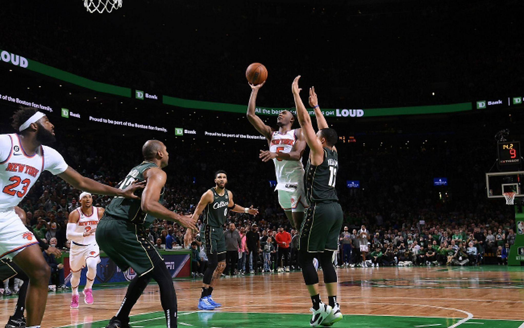 包含猛龙遭遇三连败，被凯尔特人横扫的词条